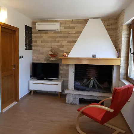 Strpuncina Holiday home *