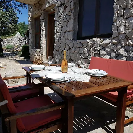 Strpuncina بيت للعطل Luka (Dugi Otok)