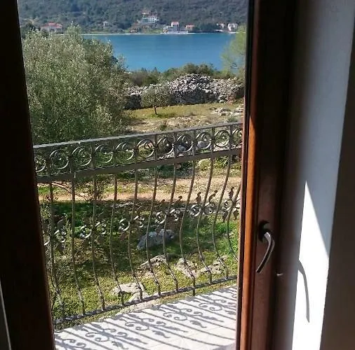 Strpuncina Luka (Dugi Otok)